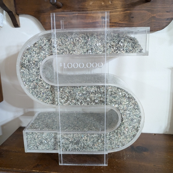 $1000000 Shredded US Currency Acrylic Dollar One Million Dollars Deminted 🤑